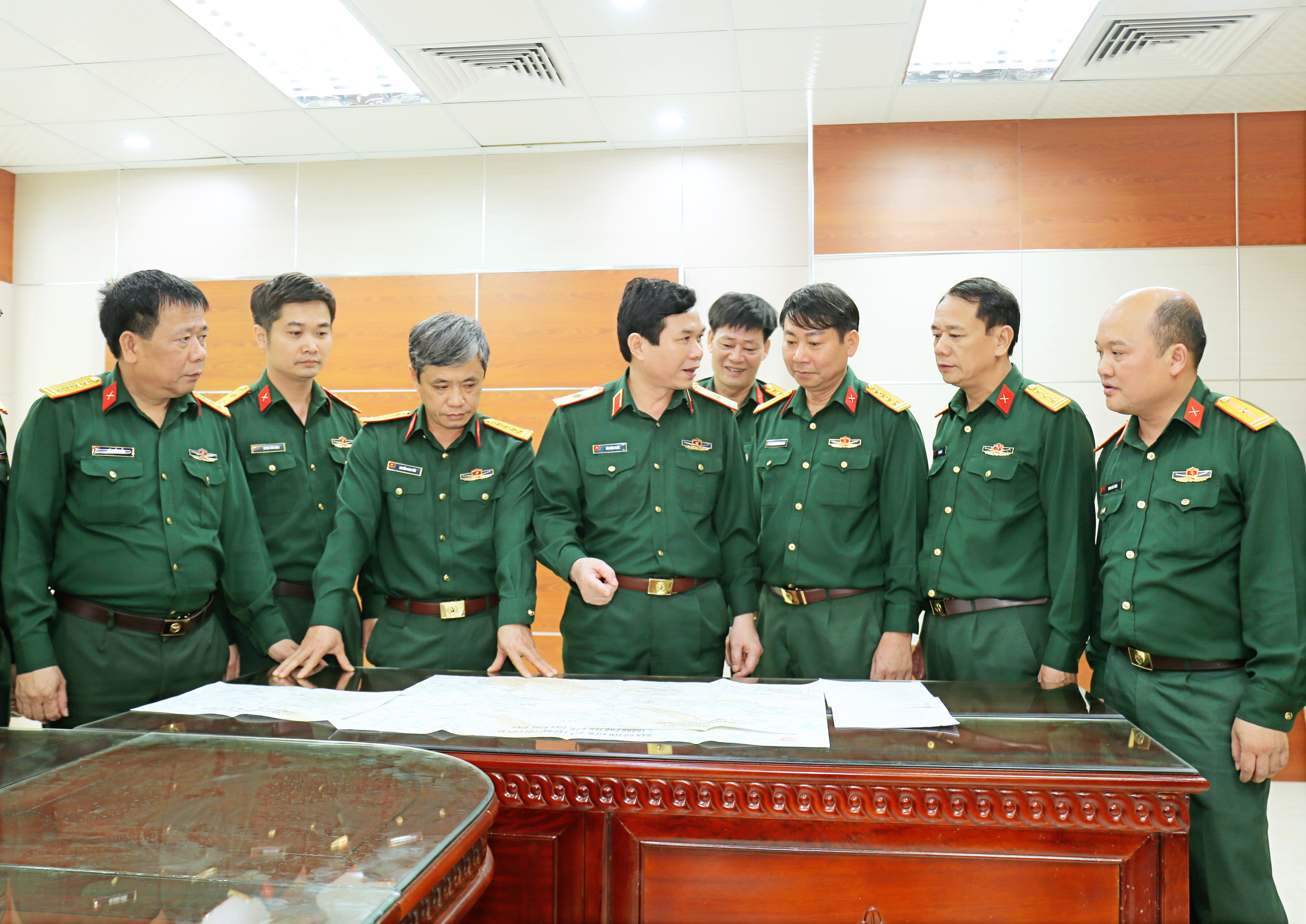 Kiểm tra công tác chính sách đối với quân đội và hậu phương quân đội 